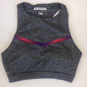 Retro style sports bra